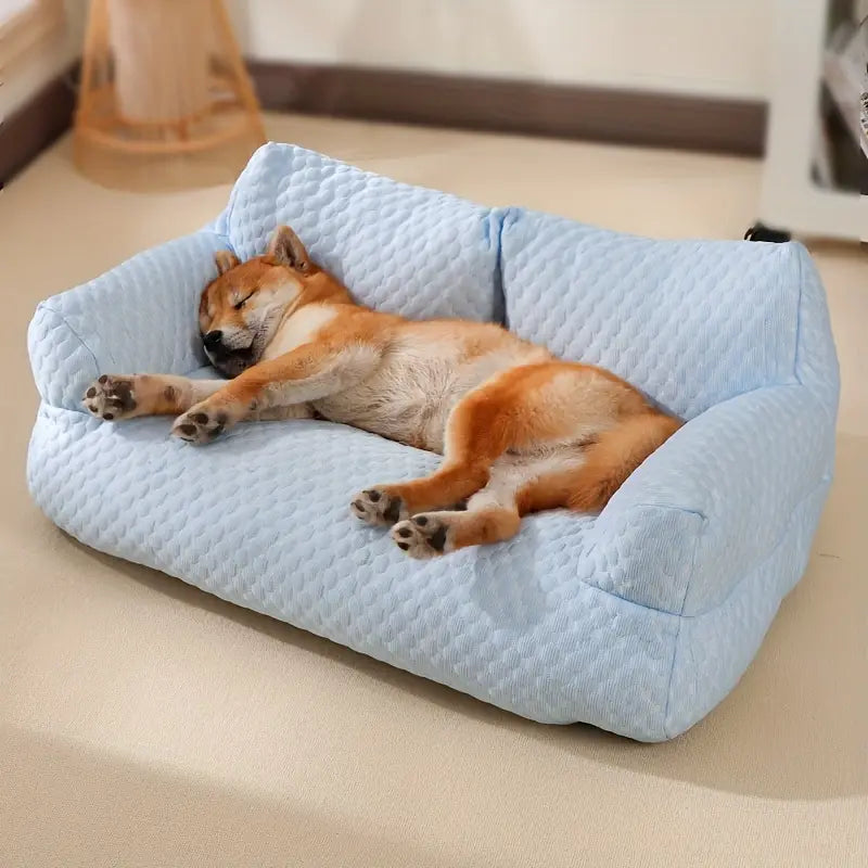 canapé chien Chesterfield moelleux