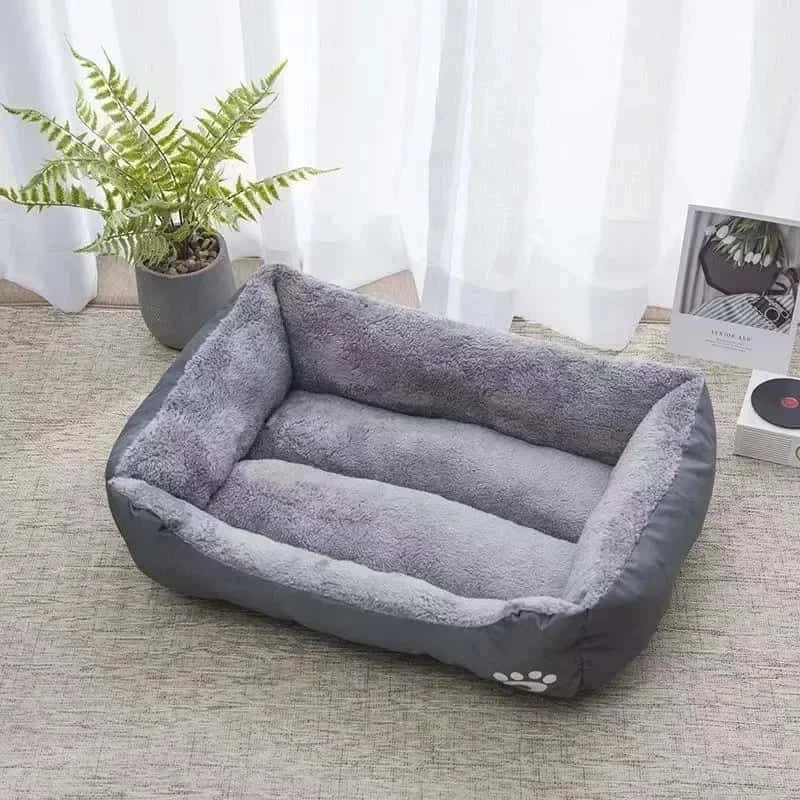 panier-pour-chien-gris