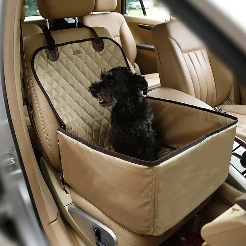 siège-auto-pour-chien-BagCosy-beige-résistant