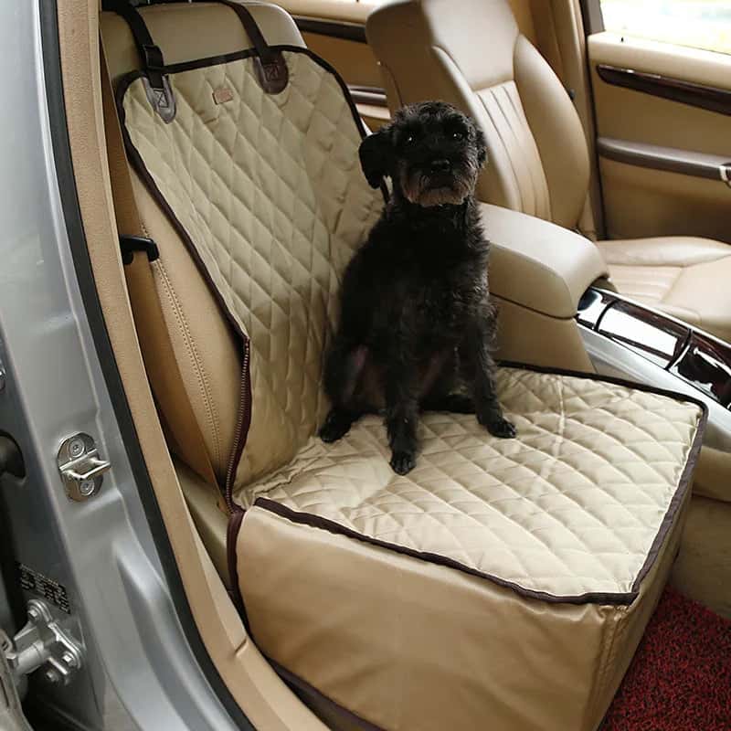 siège-auto-pour-chien-BagCosy-crème